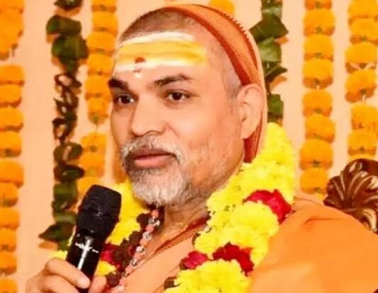 CM योगी के खिलाफ मोर्चा खोलने वाले शंकराचार्य पर FIR का आदेश, स्वामी अविमुक्तेश्वरानंद ने कहीं ये बातें शंकराचार्य अविमुक्तेश्वरानंद
