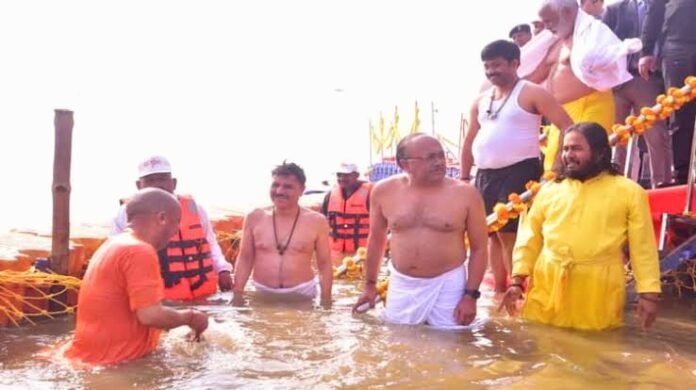 सीएम योगी