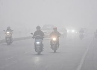 लखनऊ में कोहरा
