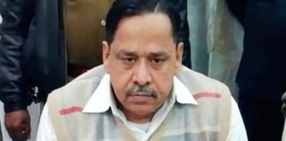 कांग्रेस को यूपी में लगा बड़ा झटका, पूर्व कैबिनेट मंत्री नसीमुद्दीन सिद्दीकी ने साथियों समेत पार्टी से दिया इस्तीफा नसीमुद्दीन सिद्दीकी