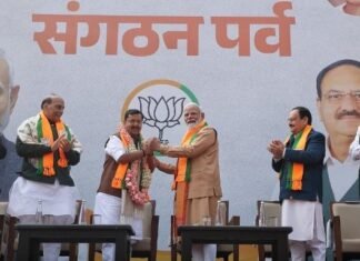 BJP के नए राष्ट्रीय अध्यक्ष नितिन नबीन को बधाई दे मोदी ने कहा, “तीन बार से प्रधानमंत्री हूं, लेकिन भाजपा कार्यकर्ता होना मेरे लिए सबसे अधिक गर्व की बात” नितिन नबीन