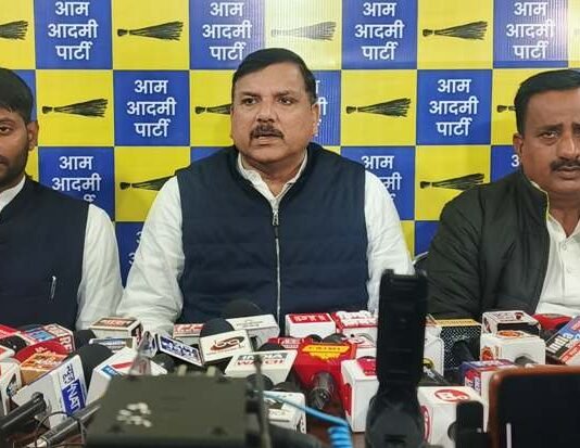 बेरोजगारी, पेपर लीक व आरक्षण घोटाले के खिलाफ AAP वाराणसी तक निकालेगी पदयात्रा, संजय सिंह ने किया ऐलान रोजगार दो सामाजिक न्याय दो