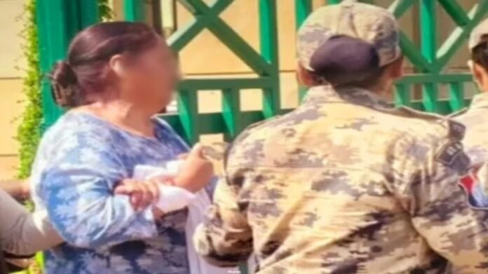 आत्मदाह की कोशिश