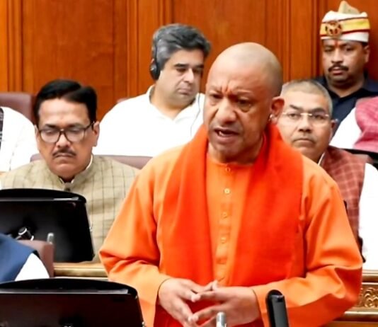 शिक्षामित्र-अनुदेशक, आंगनवाड़ी व आशा वर्करों का बढ़ेगा मानदेय, सीएम योगी ने की घोषणा बजट सत्र