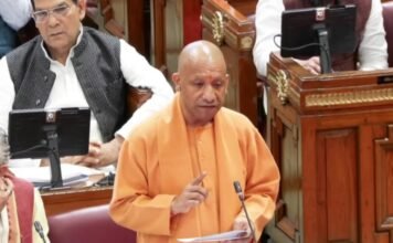 विधानसभा में CM योगी ने कहा, उत्तर प्रदेश में लगातार हो रहा विकास सीएम योगी