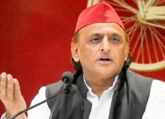 अखिलेश यादव