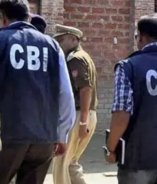NEET छात्रा के घर पहुंची CBI, परिजनों से की पूछताछ सीबीआइ