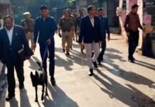 लखनऊ-अयोध्या समेत 18 जिला अदालतों को बम से उड़ाने की धमकी से मची अफरा-तफरी बम ब्लास्ट की धमकी