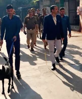 यूपी में लखनऊ-अयोध्या समेत 18 जिला अदालतों को बम से उड़ाने की धमकी, मची अफरा-तफरी बम ब्लास्ट की धमकी