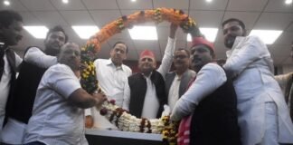 हजारों समर्थकों के साथ सपा में शामिल हो बोले नसीमुद्दीन सिद्दीकी, 2027 में समाजवादी पार्टी की सरकार बनाना है लक्ष्य