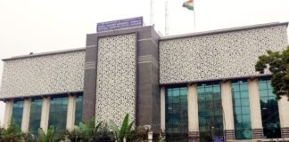 बम की धमकी