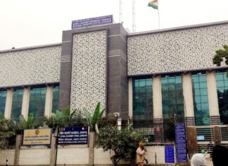 बम की धमकी