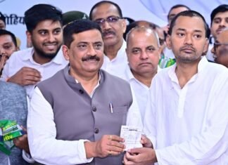 JDU में शामिल होकर बोले निशांत कुमार, पिताजी के मार्गदर्शन में करेंगे काम’ निशांत कुमार