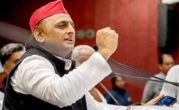 बोले अखिलेश, “झूठे प्रचार व दिखावे के लिए नकली MOU करती है भाजपा सरकार, बिना कमीशन नहीं होता कोई काम” अखिलेश यादव