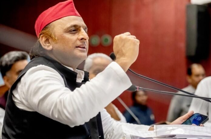 अखिलेश यादव