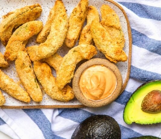 एवोकाडो से बनाएं क्रिस्पी-टेस्टी फ्राइज, झटपट होगा तैयार एवोकाडो फ्राइज