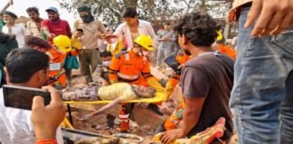 प्रयागराज में बड़ा हादसा, अमोनिया गैस टैंक फटने से कोल्ड स्टोरेज धराशायी, आठ मजदूरों की मौत प्रयागराज