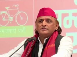 अखिलेश यादव