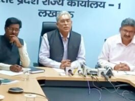 इंडियन ऑयल के राज्य समन्वयक का दावा, UP में ईंधन की कमी नहीं, घबराहट में न लगाएं पेट्रोल पंप पर लंबी लाइनें यूपी में ईंधन