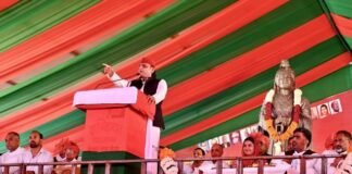 समानता भाईचारा रैली में बोले अखिलेश, बेईमानी से चुनाव जीतती है BJP, फेक एनकाउंटर करने वाले अफसर भी परेशान समाजवादी समानता भाईचारा रैली