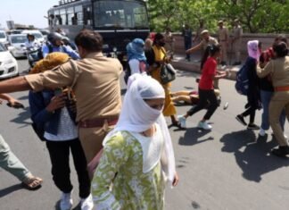 सीएम हेल्‍पलाइन