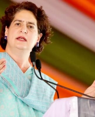 प्रियंका गांधी का पीएम मोदी से सवाल, क्या खरगे पर असम CM की ‘शर्मनाक’ टिप्पणियों का करते हैं समर्थन प्रियंका गांधी