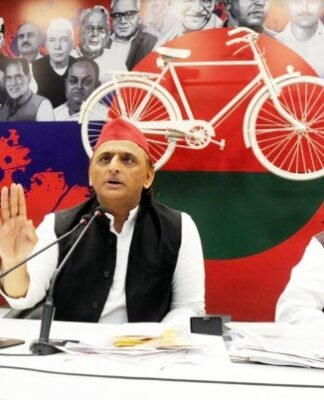 अखिलेश यादव