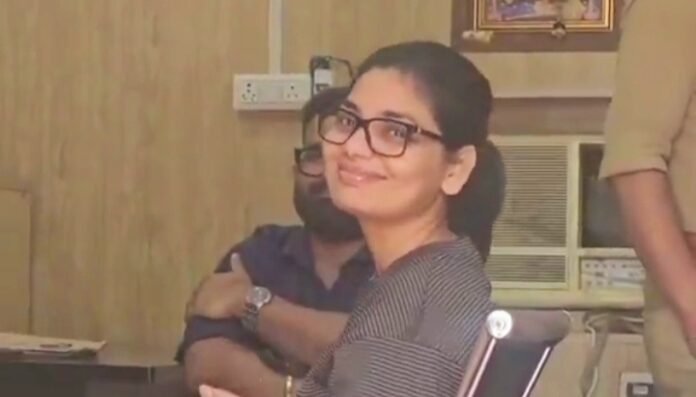 नेहा राठौर