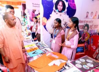 ‘स्कूल चलो अभियान’ का शुभारंभ कर CM योगी ने कहा, नौ साल में 60 लाख बच्चों को बेसिक शिक्षा से जोड़ा, शिक्षामित्र व अनुदेशकों के मानदेय की बात भी दोहराई स्कूल चलो अभियान