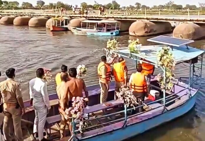 पलटा स्टीमर पलटा स्टीमर