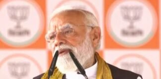 कटवा रैली में बोले PM मोदी, 15 सालों में जनता की गाढ़ी कमाई को टीएमसी सरकार ने लूटा पीएम मोदी