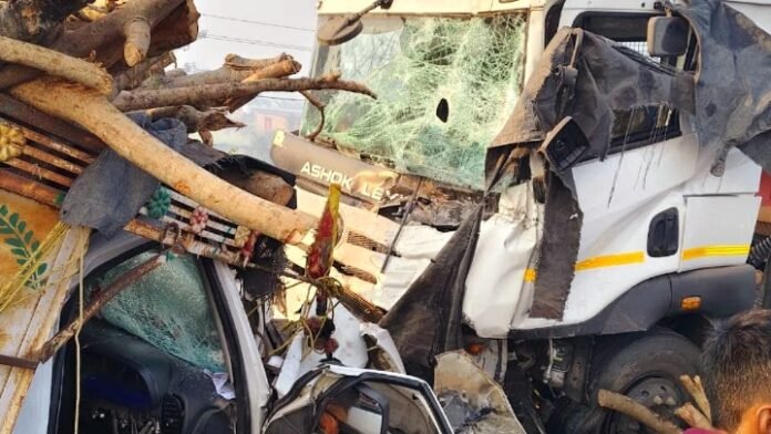 सड़क हादसा