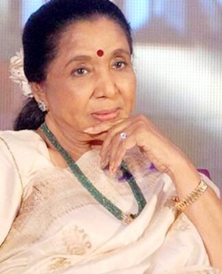 संगीत जगत की दिग्गज गायिका आशा भोंसले ने दुनिया को कहा अलविदा, 92 की उम्र में कार्डिएक अरेस्ट से निधन आशा भोसले