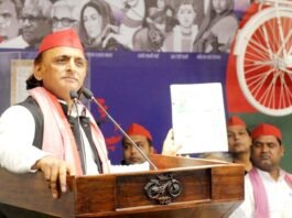 अखिलेश यादव