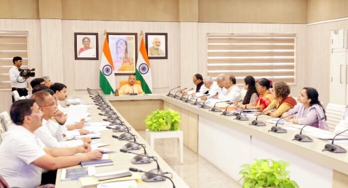 सीएम योगी सीएम योगी