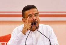 पश्चिम बंगाल में बांग्लादेशी- रोहिंग्या पर एक्शन, शुभेंदु सरकार बनाएगी ‘होल्डिंग सेंटर’ पश्चिम बंगाल