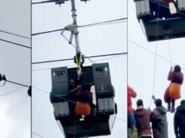 गुलमर्ग रोपवे में तकनीकी खराबी, हवा में फंसे 300 पर्यटक गुलमर्ग रोपवे