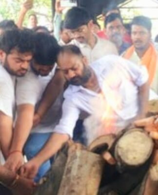 प्रतीक यादव