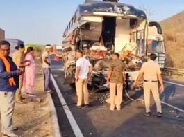 मुंबई-आगरा हाईवे पर दर्दनाक हादसा, कई वाहन आपस में भिड़े, टोल कर्मचारी समेत छह लोगों की मौत मुंबई-आगरा हाईवे