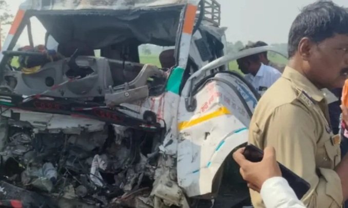 सड़क हादसा सड़क हादसा