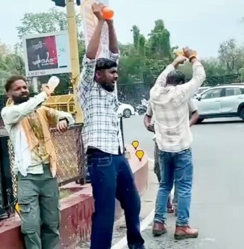 चार संविदाकर्मियों ने मुख्यमंत्री आवास के पास की आत्मदाह की कोशिश, राहगीरों में हड़कंप आत्मदाह की कोशिश