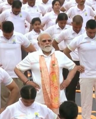 अंतरराष्ट्रीय योग दिवस पर बोले PM मोदी, योग मानव जीवन को विकास-आत्मोन्नति की ओर करता है प्रेरित अंतरराष्ट्रीय योग दिवस