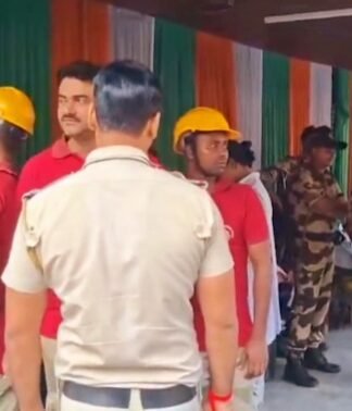 TMC सांसद अभिषेक बनर्जी के आवास पर पुलिस की छापेमारी, PA की तलाश में पहुंची टीम छापेमारी