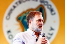 छात्रों की गूंज’ अभियान के माध्यम से राहुल गांधी ने छात्रों से मांगे सुझाव राहुल गांधी