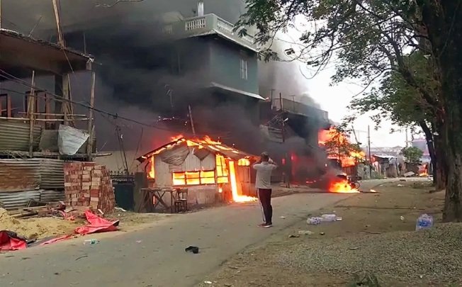 मणिपुर मणिपुर