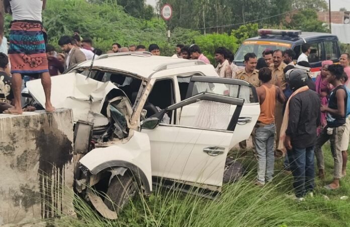 तेज रफ्तार कार तेज रफ्तार कार