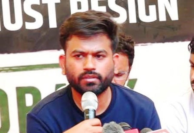 अभिजीत दिपके अभिजीत दिपके