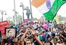 आखिरकार मोदी सरकार ने धर्मेंद्र प्रधान से लिया इस्तीफा, छात्रों ने मनाया जश्न, दिपके बोले, ‘झुकती है दुनिया झुकाने वाला चाहिए’ इस्तीफा
