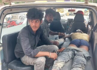 महानगर में बिल्डिंग की 9वीं मंजिल से लिफ्ट टूटकर गिरी, चार मजदूर घायल लिफ्ट टूटकर गिरी