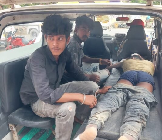 महानगर में बिल्डिंग की 9वीं मंजिल से लिफ्ट टूटकर गिरी, चार मजदूर घायल लिफ्ट टूटकर गिरी